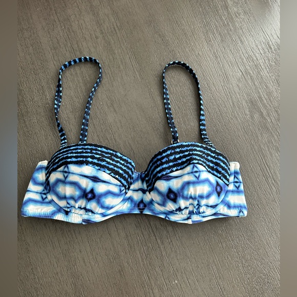 Michael Kors Swimsuit - Picture 2 of 7